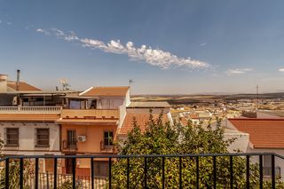 Maison jumelée  Nueva, 8. Casa de pueblo en venta en el pueblo alameda malaga