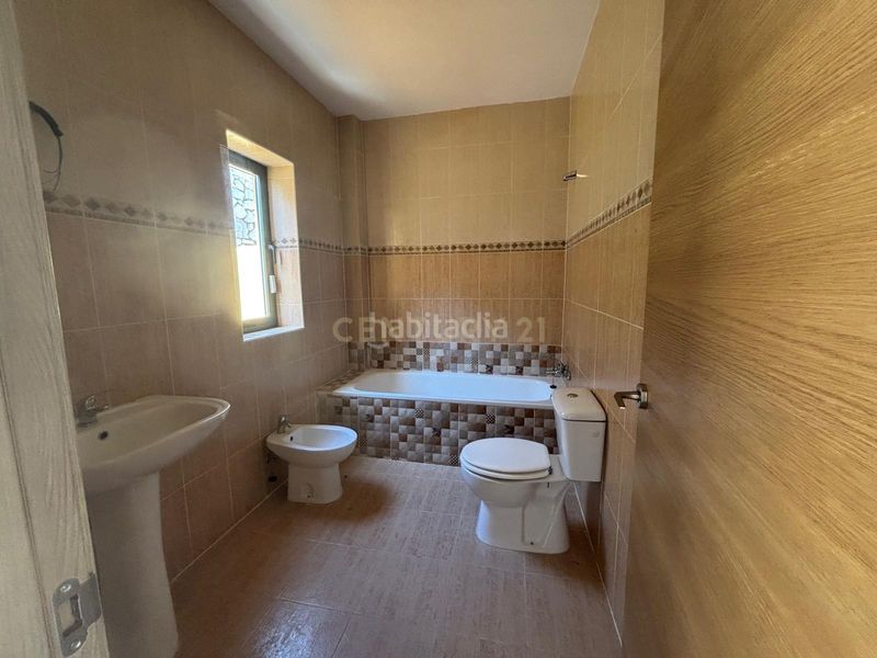 Foto e7d0cba2-767c-4682-b7af-c9cdaa68c8a7. Casa adossada amb aparcament a Torreblanca del Sol Fuengirola