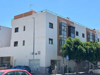 Apartament a Galindez de carvajal, 6. Localvivienda en venta en calle galindez de carvajal, ciudad jar