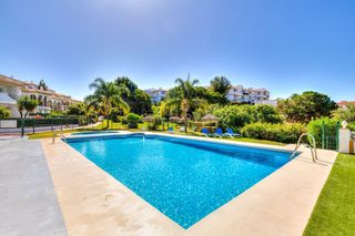 Planta baixa a Cl mijas del faro 260(b) colinas faro m tresmijas (málaga). Encantador apartamento con vistas al mar en el faro, mijas!!!
