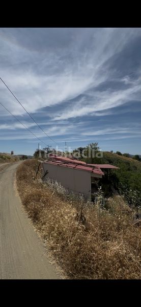 Foto a529ed83-73e8-42c9-b64b-e22791df632c. Finca rústica a Sedella