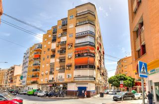 Flat  Cl narciso perez texeira 18 malaga (málaga) 18. Piso en venta en málaga