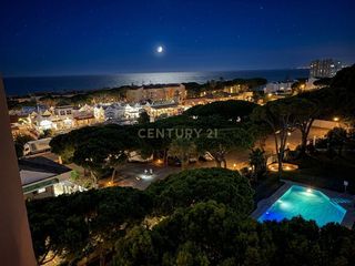 Apartament a Calle olivo de calypso, mijas, spain 1. Atico nuevo recien reformado integral con vistas al mar en calyp