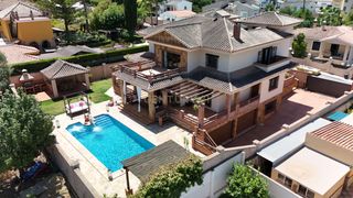 Casa  Calle moriles, 71, alhaurín de la torre, spain 71. Casa independiente en venta en alhaurín de la torre