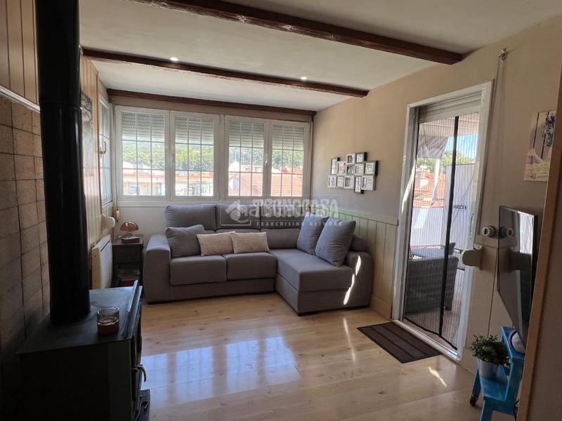 Foto b36844b7-92a2-476b-9b6e-d5d6ec1eaa68. Piso  en venta en Centre Castelldefels