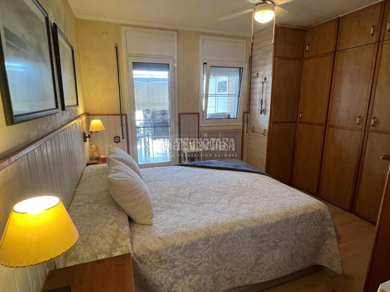 Foto fe3a8e7c-1f7c-42a5-8b4a-eb14067b9897. Piso  en venta en Centre Castelldefels