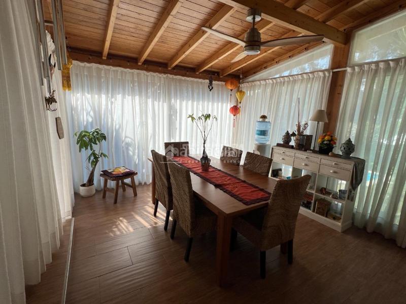 Foto 1a1c2534-90d9-4f93-bea9-e6462a5ffcaa. Casa pareada casa en venta en La Pineda Castelldefels