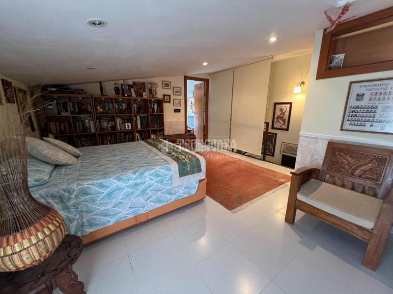 Foto 60855db0-5093-4592-b62e-669c2332283c. Casa pareada casa en venta en La Pineda Castelldefels