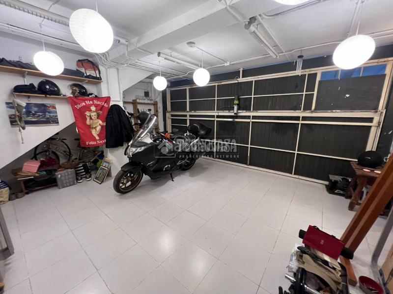 Foto fff5f1ec-a7dc-4180-b338-850e2063490b. Casa pareada casa en venta en La Pineda Castelldefels