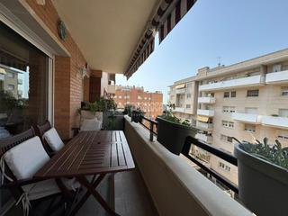 Pis a Muntanyeta. Piso en venta en castelldefels