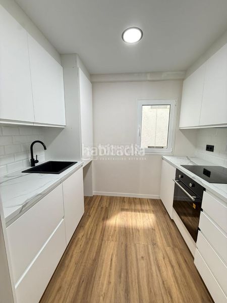 Foto 59ad9993-d50f-40c2-9d19-c267f97a75be. Pis a Centre Pineda de Mar