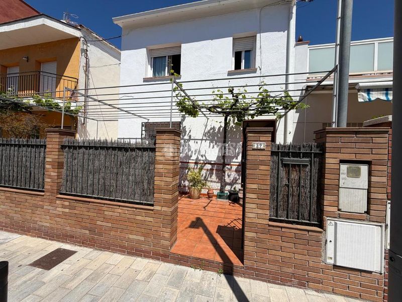 Foto e11a1f3c-b417-41a1-a2ab-ec6a2df49d75. Casa amb calefacció a Vista Alegre Castelldefels