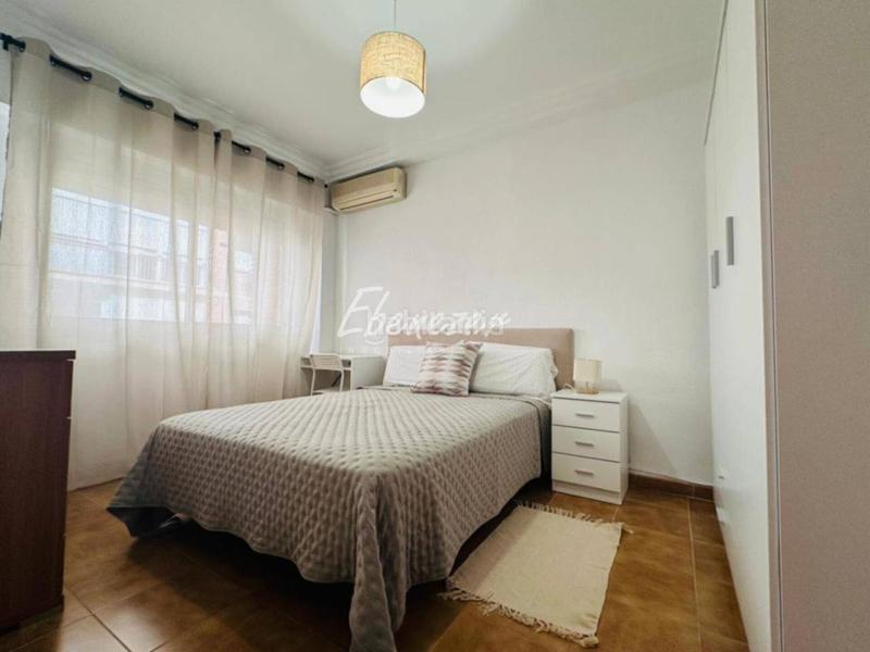 Foto bd357f00-73d3-4ab2-9641-54010f3d4817. Flat in Alameda Cartagena
