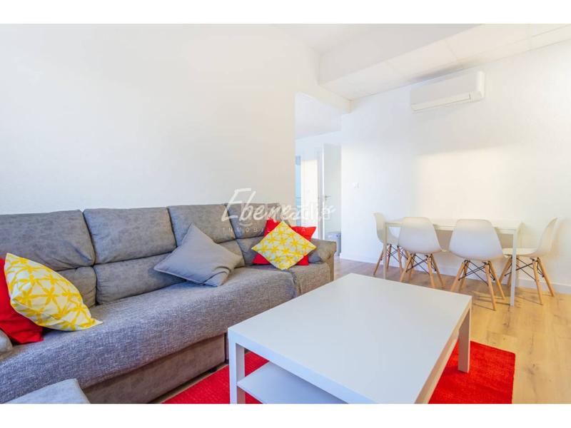 Foto 94679a8a-ee3c-4d90-a87d-31aeac232837. Location appartement dans Casco Antiguo Cartagena