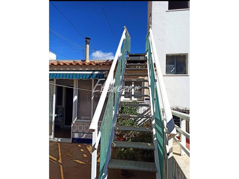 Foto 6113b950-c888-4288-9c75-622db3b2fc7e. Appartamento con parcheggio in Barrio de la Concepción Cartagena