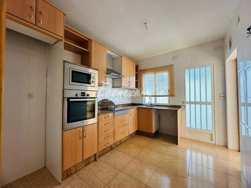Foto 4aac8025-bcc6-4c0f-b771-0ece5778638d. Chalet espectacular chalet en venta en Canteras. en Cartagena