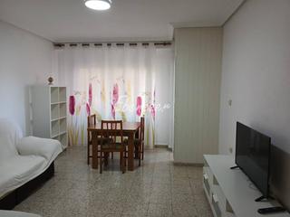 Location Appartement  Juan de la cueva. Alquiler piso centrico