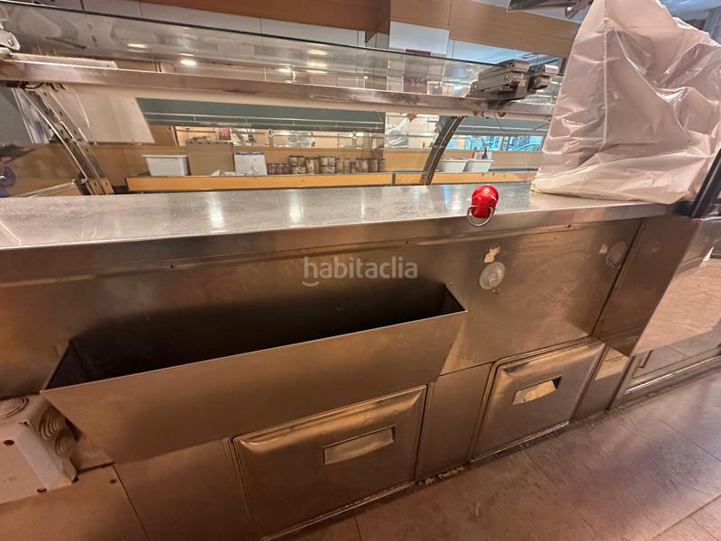 Foto 59c3b712-d8bf-41c9-948a-b4b8c6eaefbf. Traspaso local comercial en Sants Barcelona