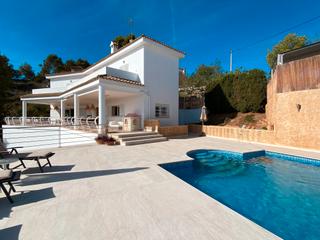 Xalet a Camí dels depòsits 37. Exclusivo chalet  en carlet