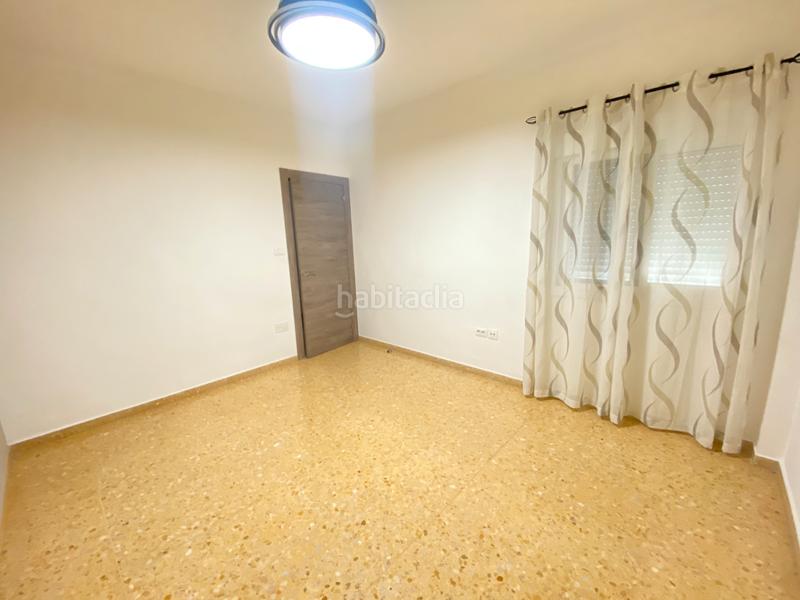 Foto 3fe10c8a-f3d2-47b7-b731-6b548a15f329. Piso  zona metro en Carlet
