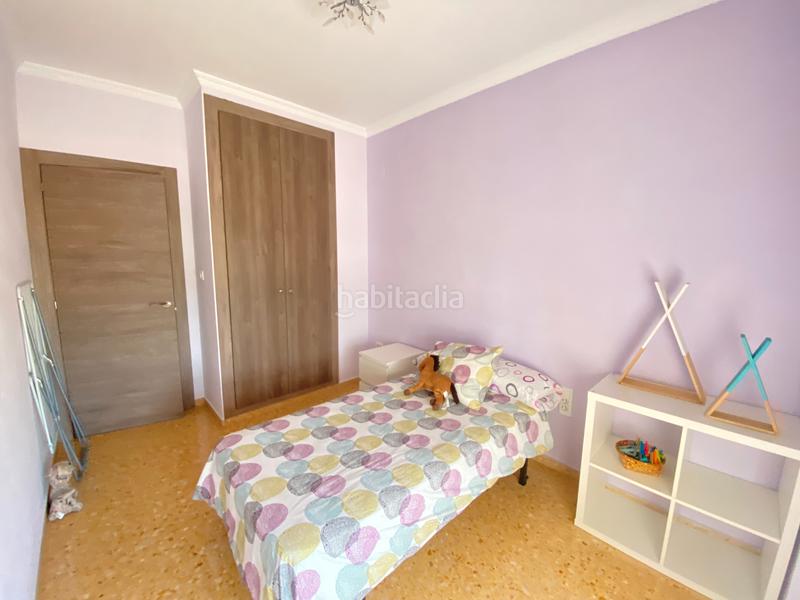 Foto dad37989-66ac-4de5-8e17-6d224553a736. Piso  zona metro en Carlet