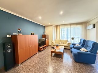 Casa in Carlet. Bungalow carlet