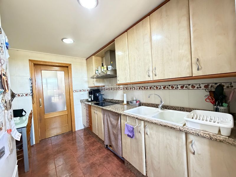 Foto 28dab3d4-8dc8-464e-b4a1-9b948309a330. Flat with parking in Carlet