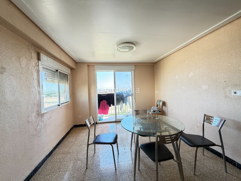Foto ba60720b-8493-44c8-ab32-f47029b22a0d. Piso  en Carlet