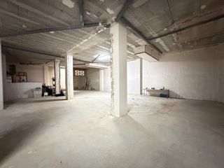 Local Comercial en Carlet. Local comercial
