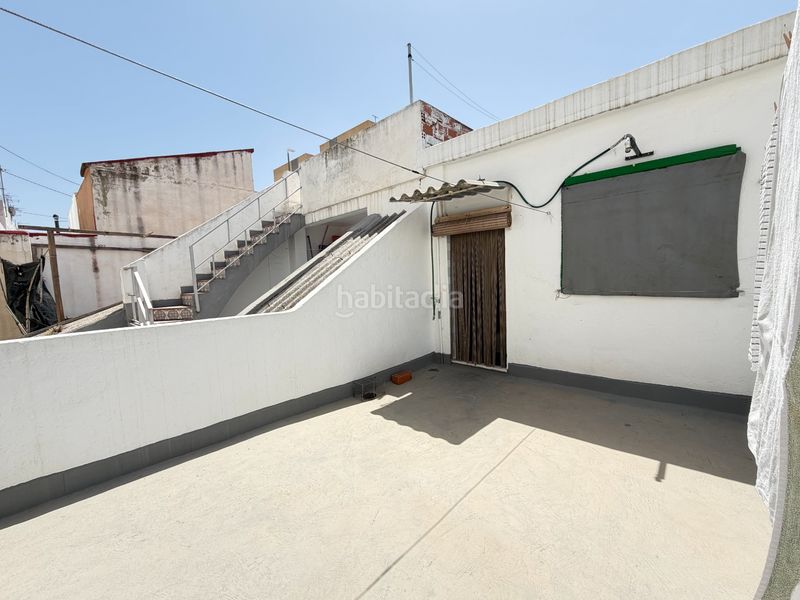 Foto 6c1a00b8-35a2-4a5d-a13c-bbe60287e779. Pis amb xemeneia aparcament a Carlet