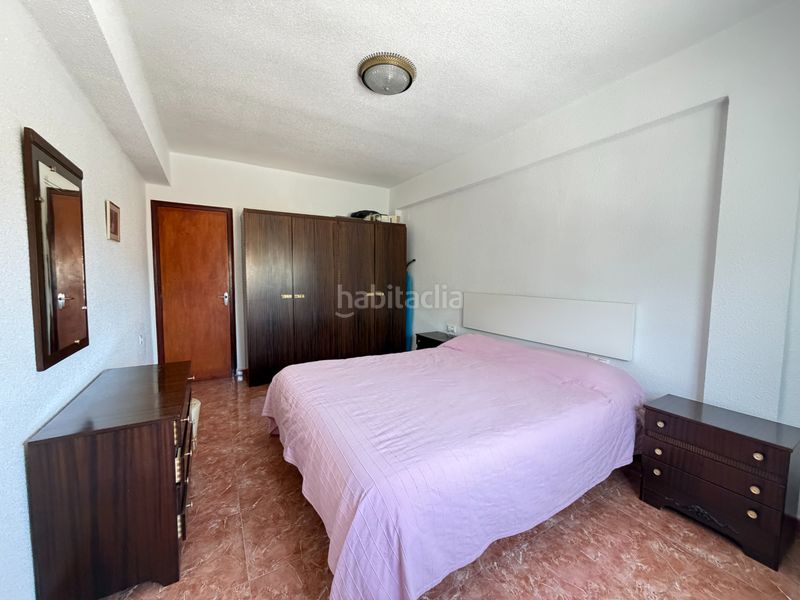 Foto 6e86b915-b410-4cfd-94f6-a7a1fcd1cd8d. Pis amb xemeneia aparcament a Carlet