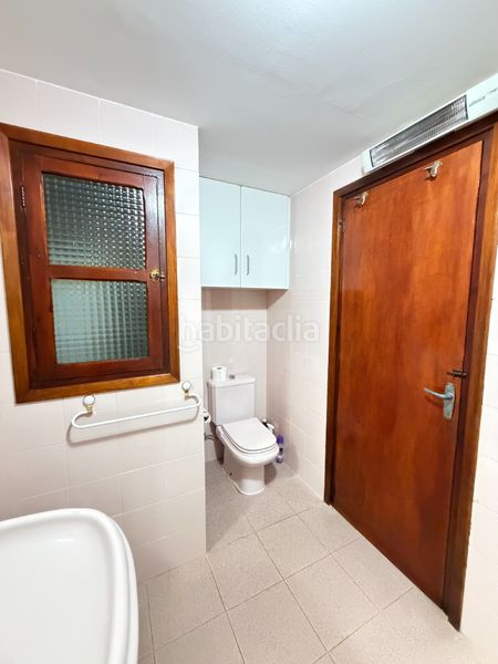 Foto cf1dfae6-9ccc-4c3c-a25e-80bef8f26bdf. Pis amb xemeneia aparcament a Carlet