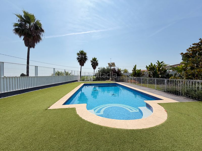 Foto ad45a2ad-9cd1-4405-8a61-08c4a317a5a2. Xalet amb calefacció aparcament piscina a Carlet