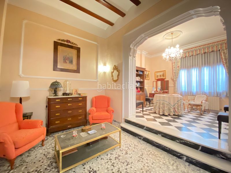 Foto 100a13e2-491f-4555-bd2f-10676988a049. Casa amb xemeneia a Carlet