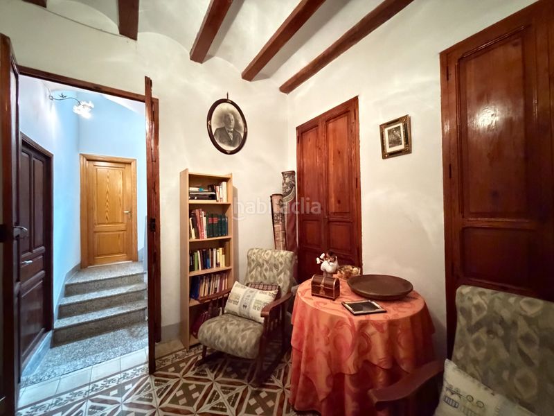 Foto c0cc911b-9787-4e50-a170-a71b43264e93. Casa amb xemeneia a Carlet