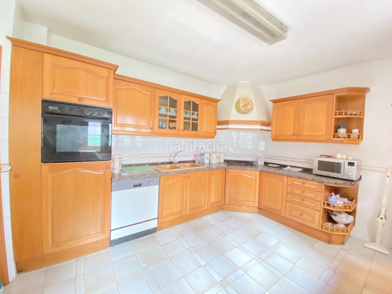 Foto db48ed3c-5c70-4a3b-8e46-7e5950565ebe. Casa amb xemeneia a Carlet