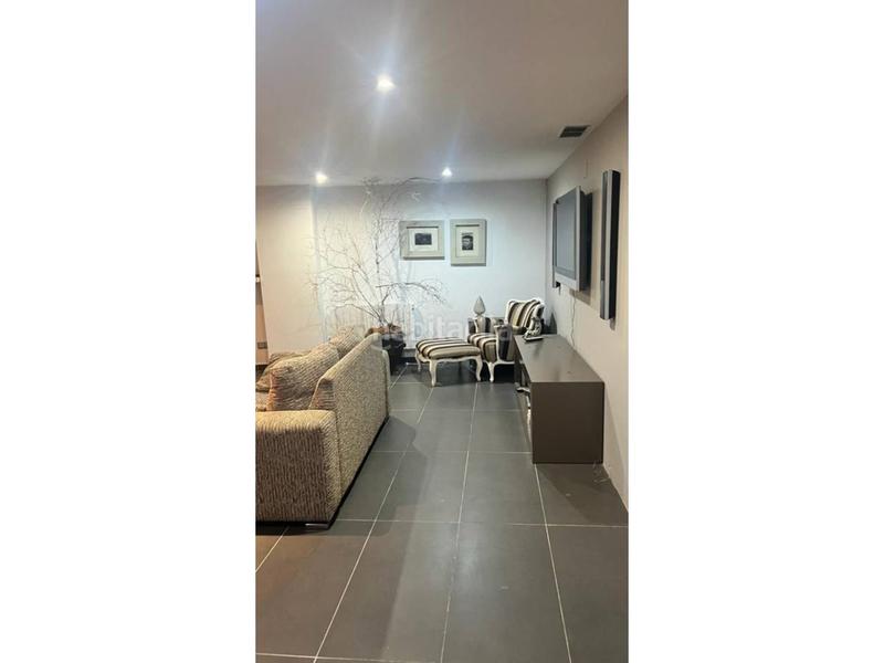 Foto 1aa2c062-4142-4e1d-9942-46105ff9e5ea. Pis amb aparcament a El Botànic Valencia