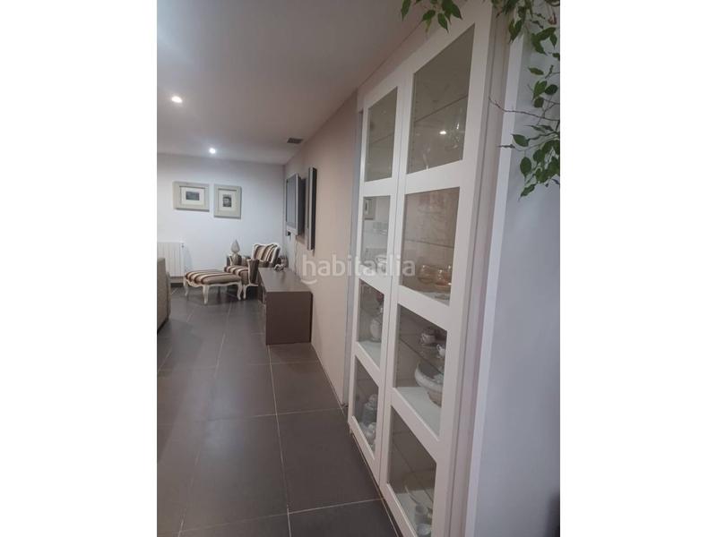 Foto 41968cab-2f2d-4453-97a7-0564863671a3. Pis amb aparcament a El Botànic Valencia