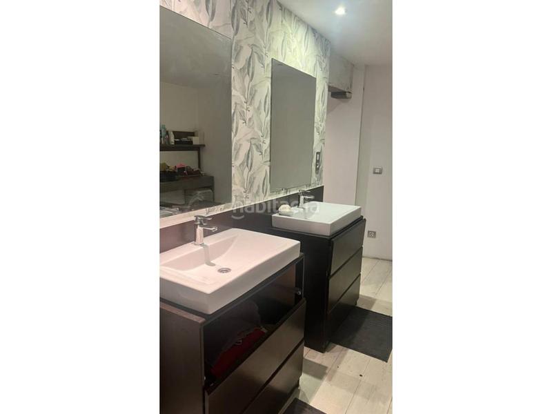 Foto 41c95da8-b528-4da9-8129-0fd0cf42ff16. Pis amb aparcament a El Botànic Valencia