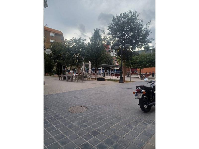 Foto cb7c4857-b4fc-409b-81be-769650afebaf. Pis amb aparcament a El Botànic Valencia