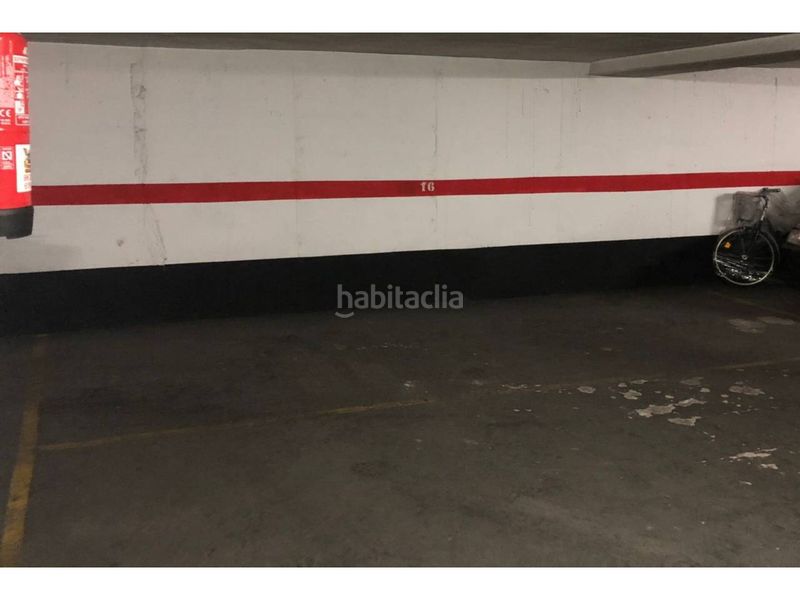 Foto 04c7d7e4-d8e3-4c54-920f-cebfbe694627. Lloguer aparcament cotxe a Arrancapins Valencia