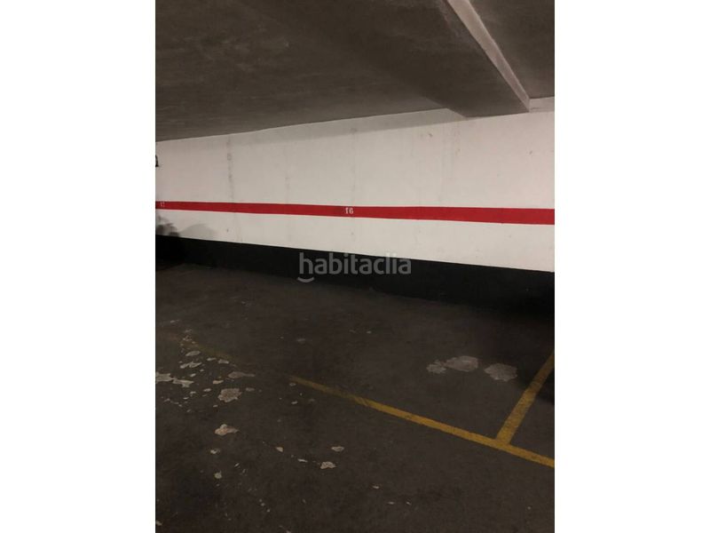 Foto 13e34015-f87a-4320-814e-0e0b4befb5d5. Lloguer aparcament cotxe a Arrancapins Valencia