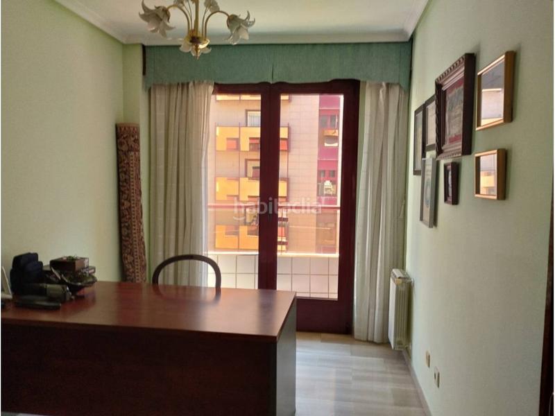 Foto 2f1840aa-8b8c-40c1-ade0-943f69d494fa. Piso  de lujo en zona alameda en Mestalla Valencia