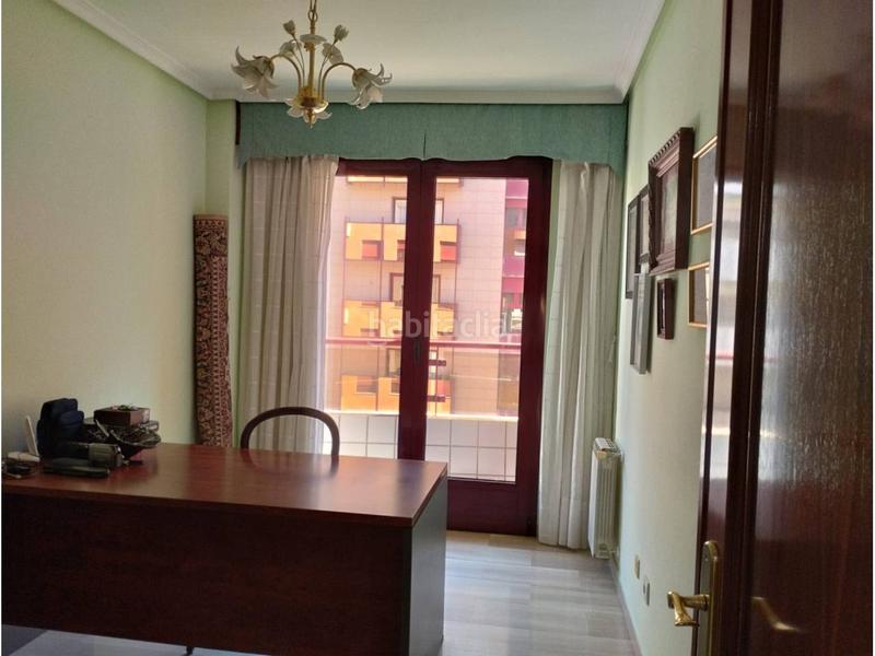 Foto c94a066a-3b95-418c-b031-9d1049114d26. Piso  de lujo en zona alameda en Mestalla Valencia