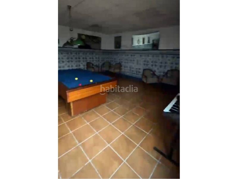 Foto 554f1869-e0ff-4bdb-b02d-6ca9cdd27bc1. Casa amb aparcament a Poble Nou Torrent