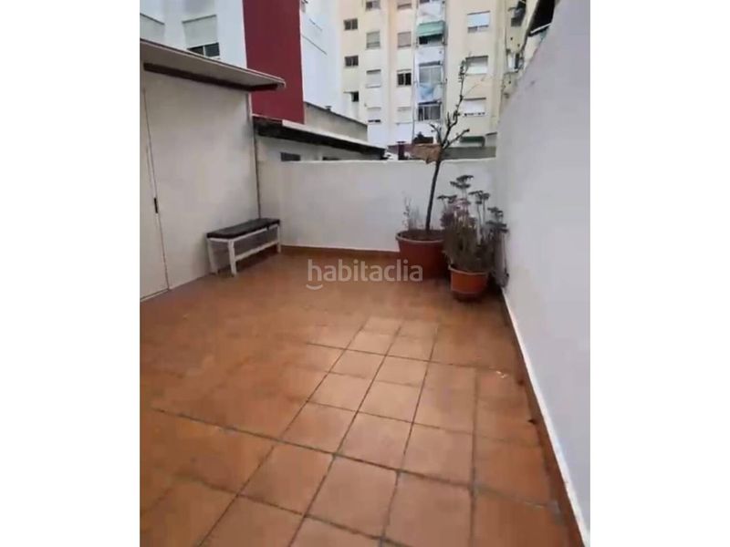 Foto 94f8eebb-2cd2-4633-9172-ddeff05a0917. Casa amb aparcament a Poble Nou Torrent