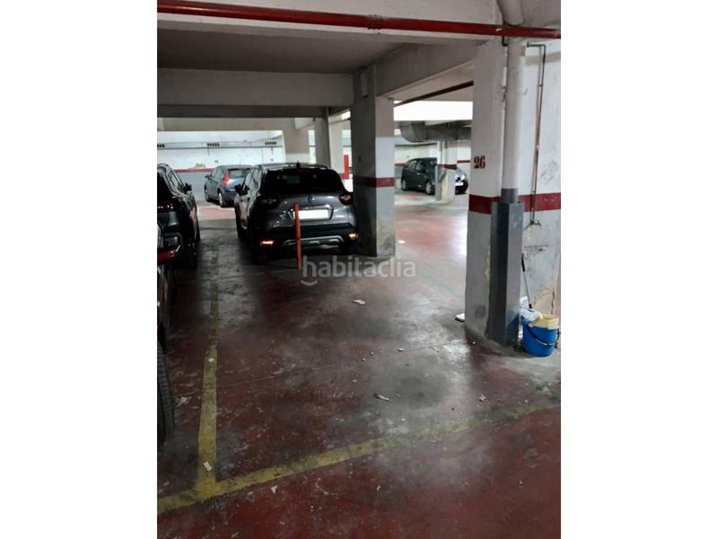 Foto 1ae95297-a62f-4ac3-a7a7-f840b5402e1c. Aparcament cotxe a La Salut Badalona