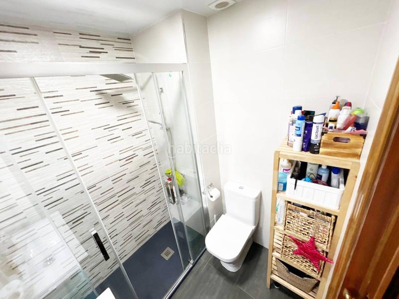 Foto 8a1d0c69-b201-4619-9c56-b8d12d23c57f. Piso  en venta 3 hab., con balcon, patio y ascensor en Badalona