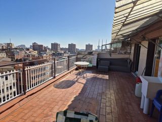 Lloguer Àtic a La Salut. Atico en alquiler junto mercado la salud