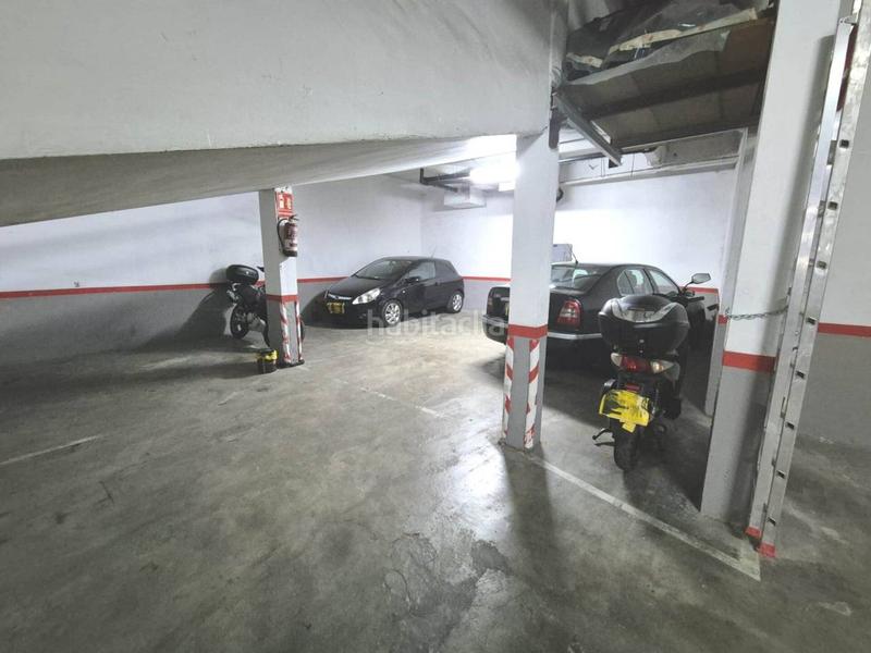 Foto bda62026-64a7-493f-9ea9-32895f26c67f. Posto auto in Congrés Badalona